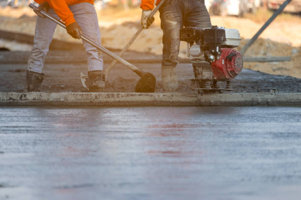 Best Commercial Concrete Services in Larimore, ND